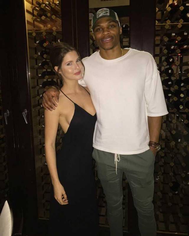 青训小将破门首秀入选最佳球员（青训新星首秀破门，当选全场最佳）