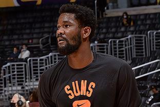 斯洛伐克1-0北爱尔兰，托马斯-博贝塞克一击制胜（博贝塞克制胜球助斯洛伐克1比0击败北爱尔兰）