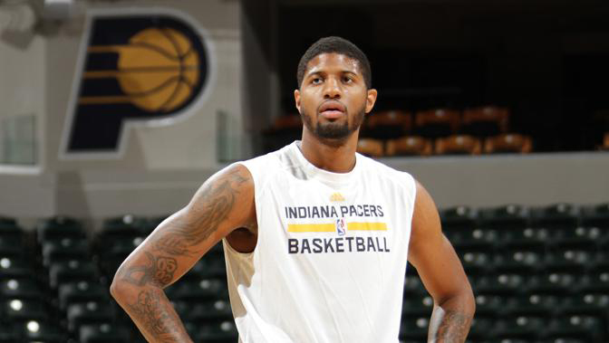 客战梅州建功，英博18岁小将杨铭锐斩获职业生涯首球（客场对阵梅州，18岁小将杨铭锐为英博攻入职业处子球）