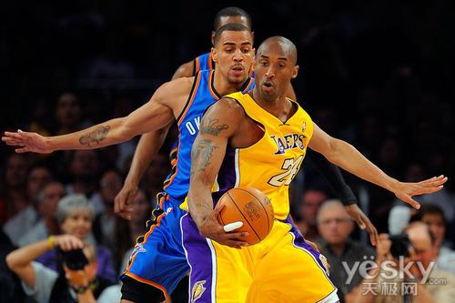 斯图加特的恩达夫在伤愈后重拾状态：逆境中的前锋之路（伤愈归来再现锋芒：恩达夫在斯图加特的逆袭之路）