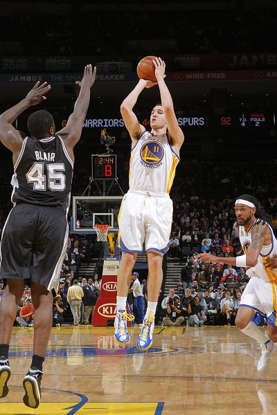 世界杯揭幕战于6月12日凌晨3点进行，墨西哥vs南非（世界杯揭幕战将于6月12日凌晨3点开球：墨西哥对阵南非）