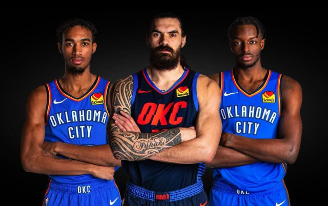 英超豪门又掉链子：3场不胜狂丢7分，争冠形势迅速恶化（英超劲旅再度失手：三轮不胜痛失7分，争冠前景告急）